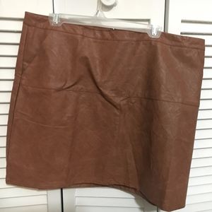 Women's Faux Leather Mini Skirt